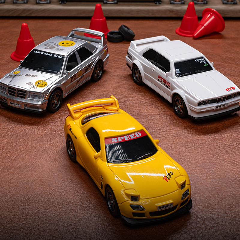 1/43 Desktop Mini 4WD Remote Control Drift Car - NF02