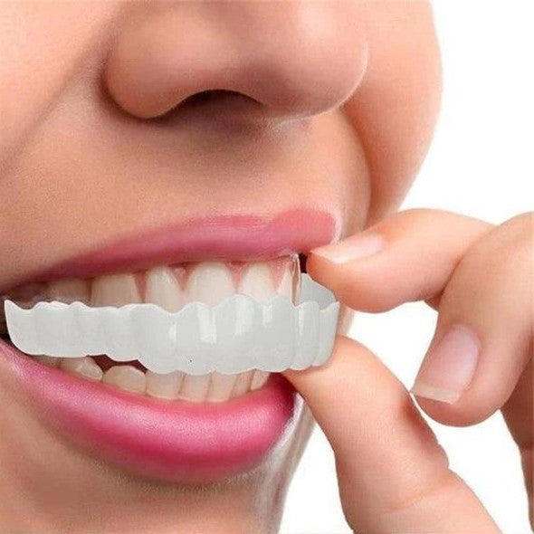 Riafu Instant Smile Veneers – Upper & Lower Clip-On Dental Veneer Set