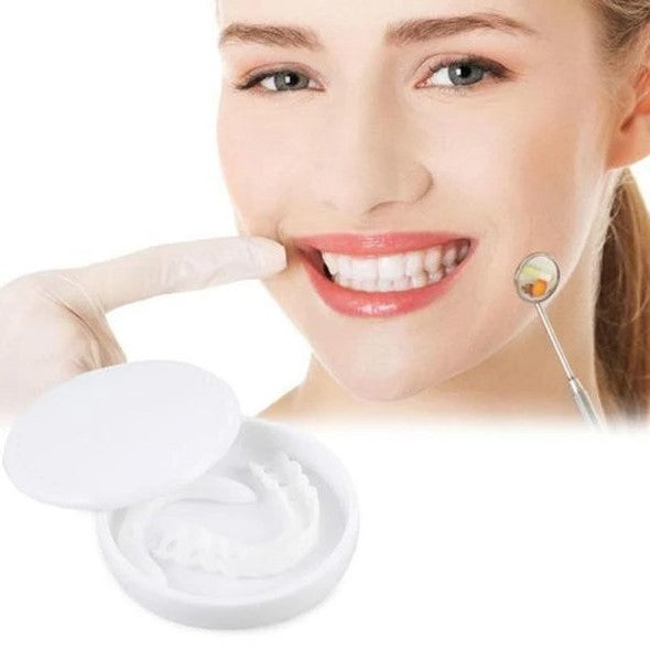 Riafu Instant Smile Veneers – Upper & Lower Clip-On Dental Veneer Set