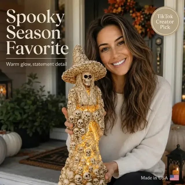 Riafu – Spooky Skeleton Witch Ornament