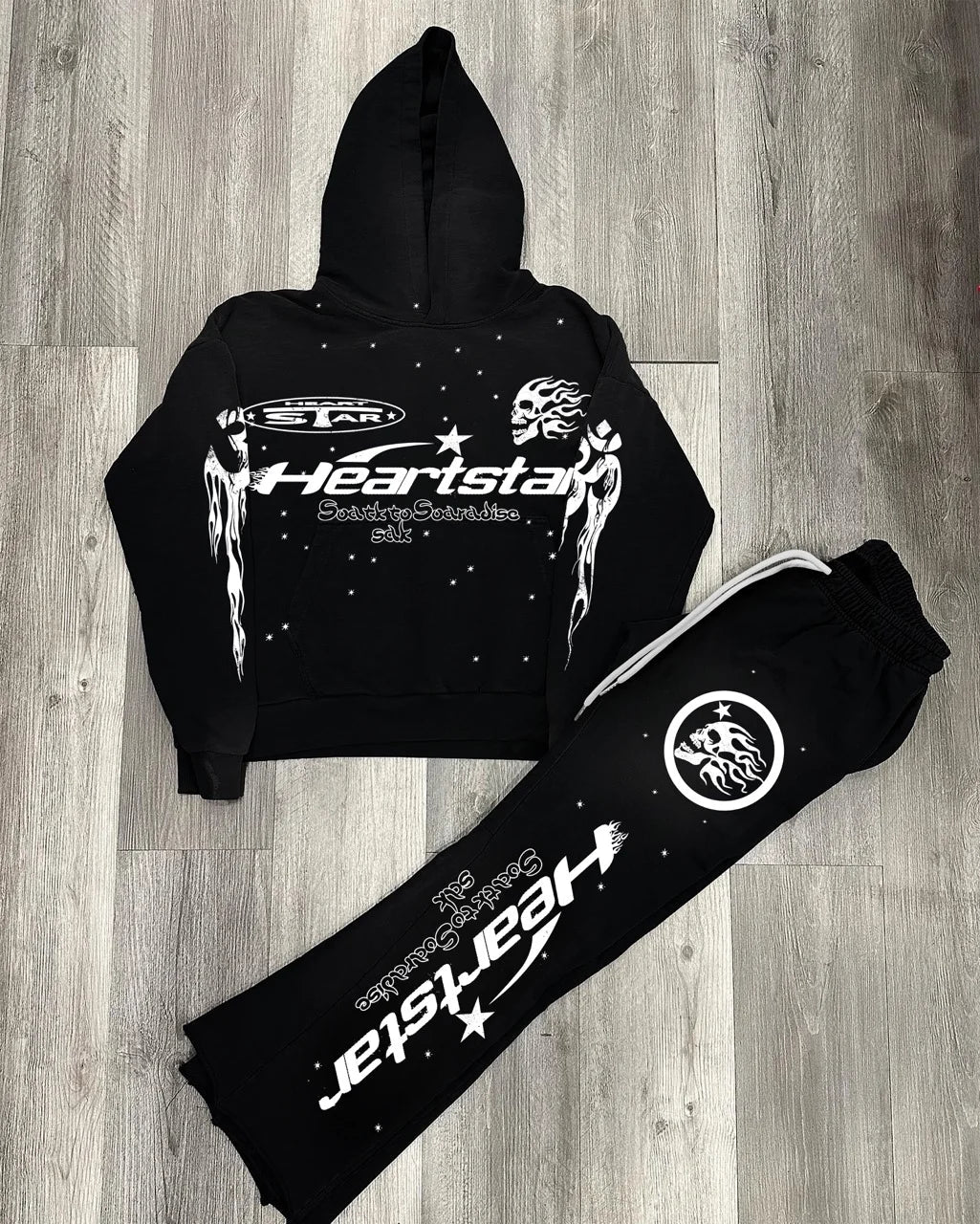 Riafu Women's Black Tracksuit with Heart and Star Graphic Design