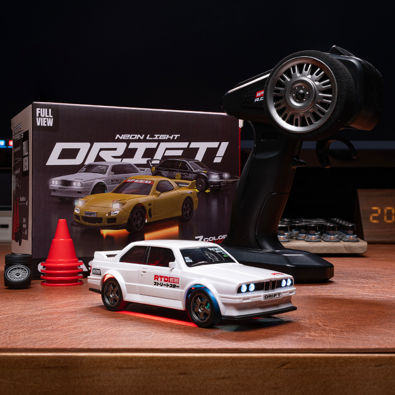 1/43 Desktop Mini 4WD Remote Control Drift Car - NF02-2
