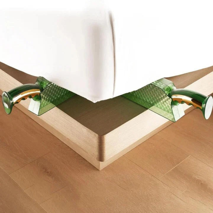 Handheld Mattress Lifter with Lifting Capability