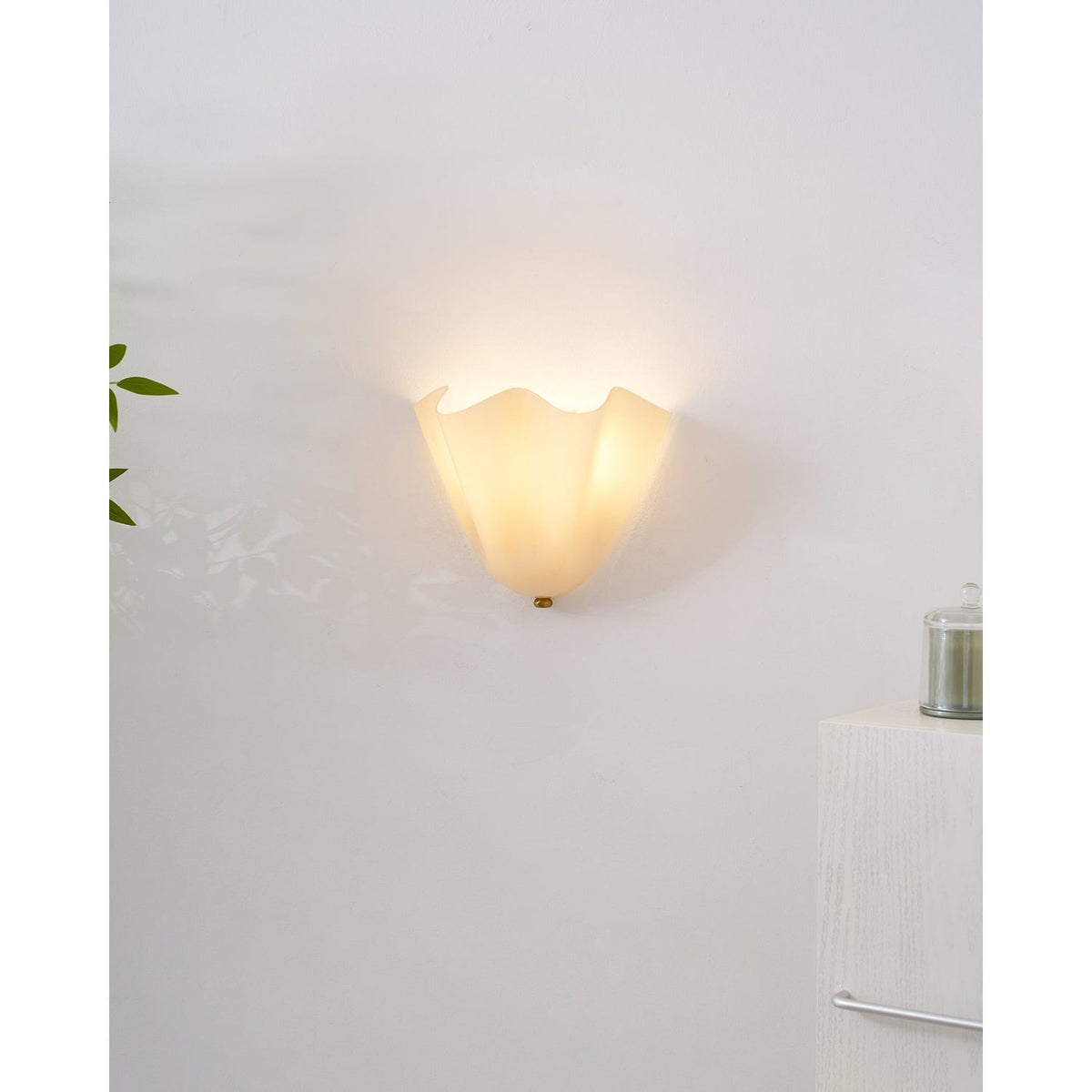 Wall Sconce Lighting with Wavy Glass Handkerchief Shade and Brass Finial